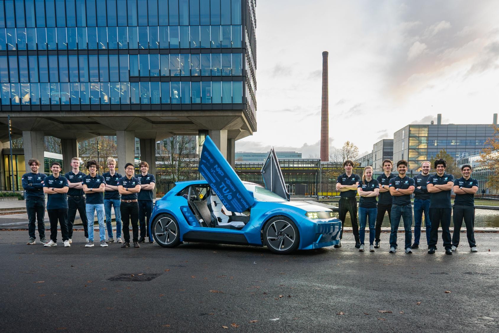 Students of Eindhoven University of Technology build modular electric city car that you can repair yourself